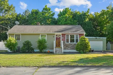 41 Alder Drive Nashua NH 03060