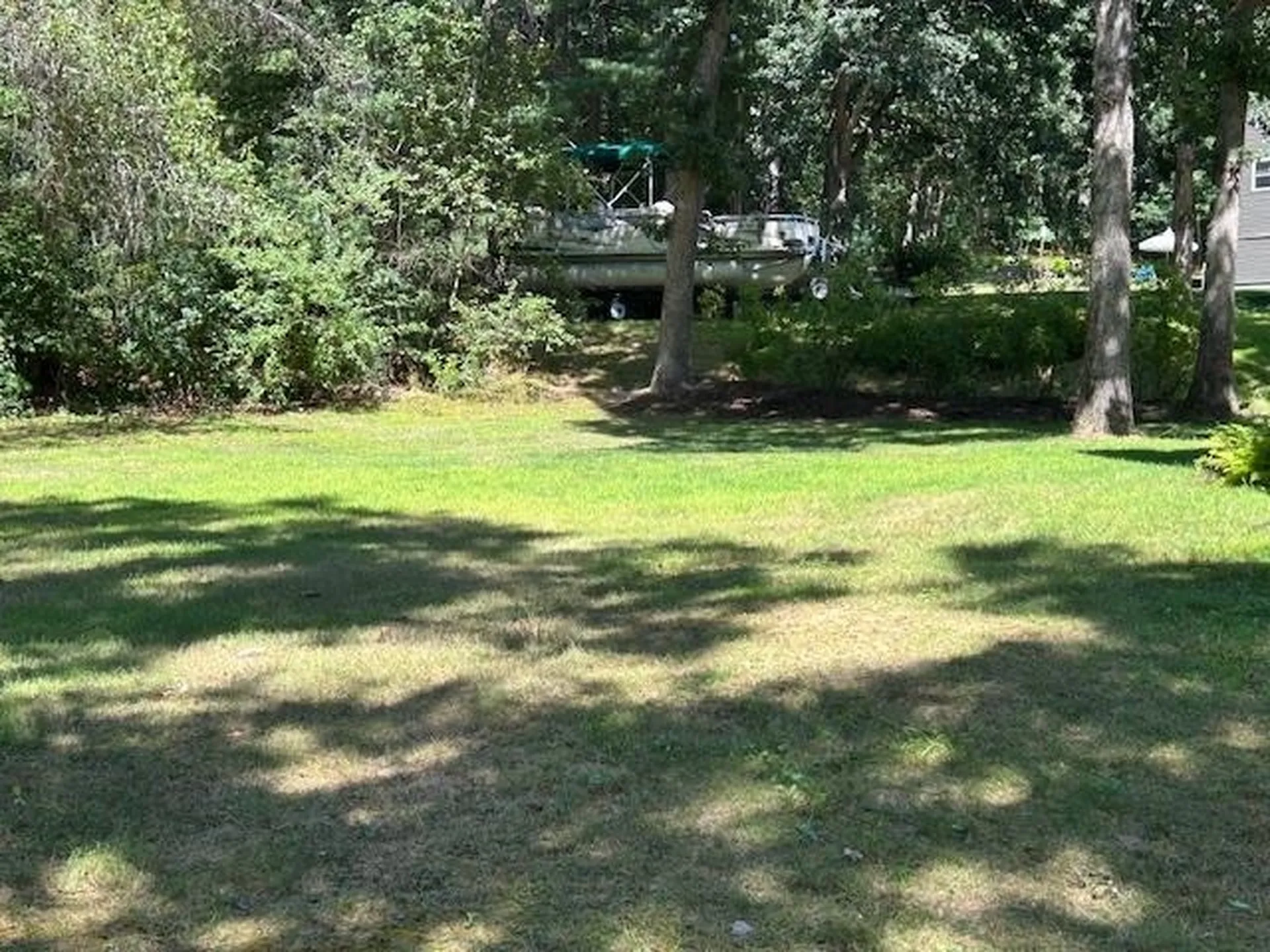 15 Alan Circle Londonderry NH 03053
