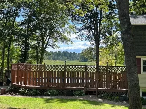 15 Alan Circle Londonderry NH 03053