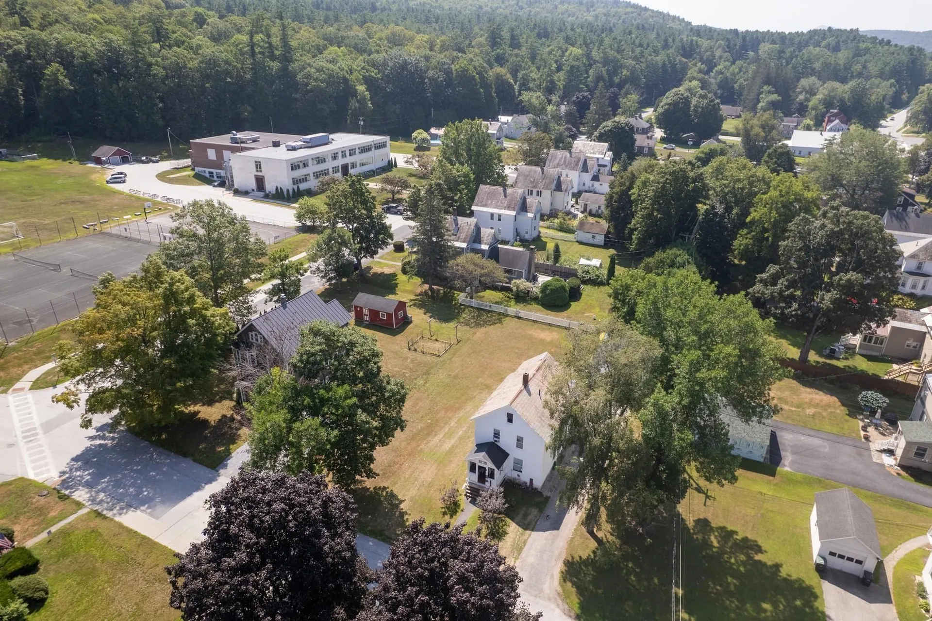 21 Grove Street Proctor VT 05765