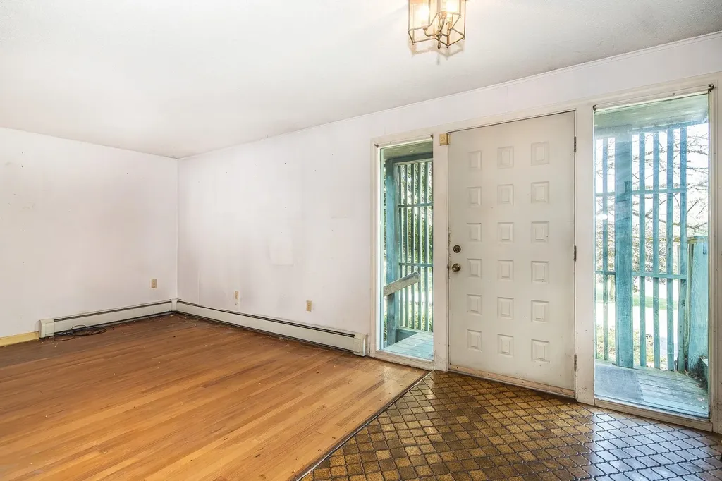 31 Chatterton Park Proctor VT 05701