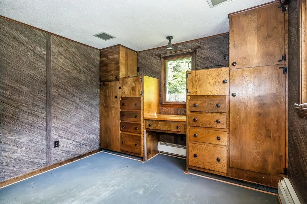 31 Chatterton Park Proctor VT 05701