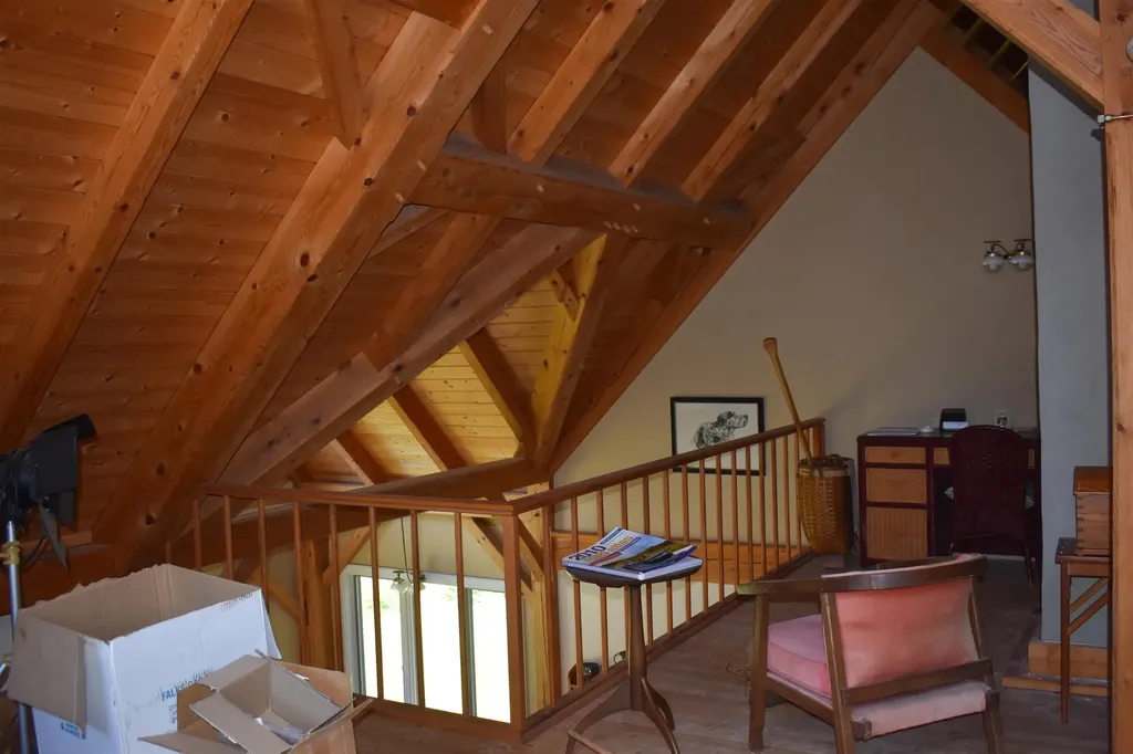 1982 Robtoy Road Lowell VT 05847