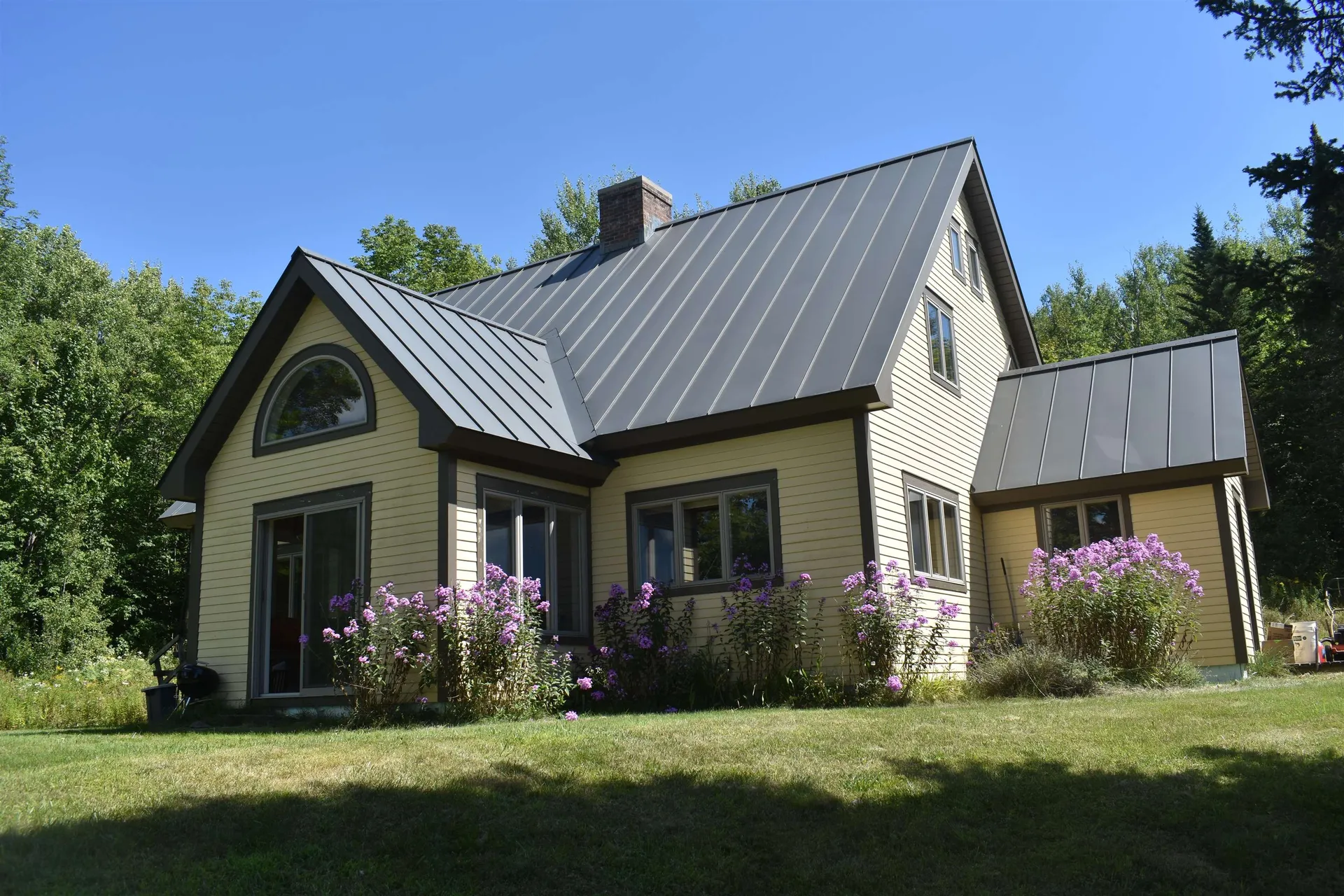 1982 Robtoy Road Lowell VT 05847