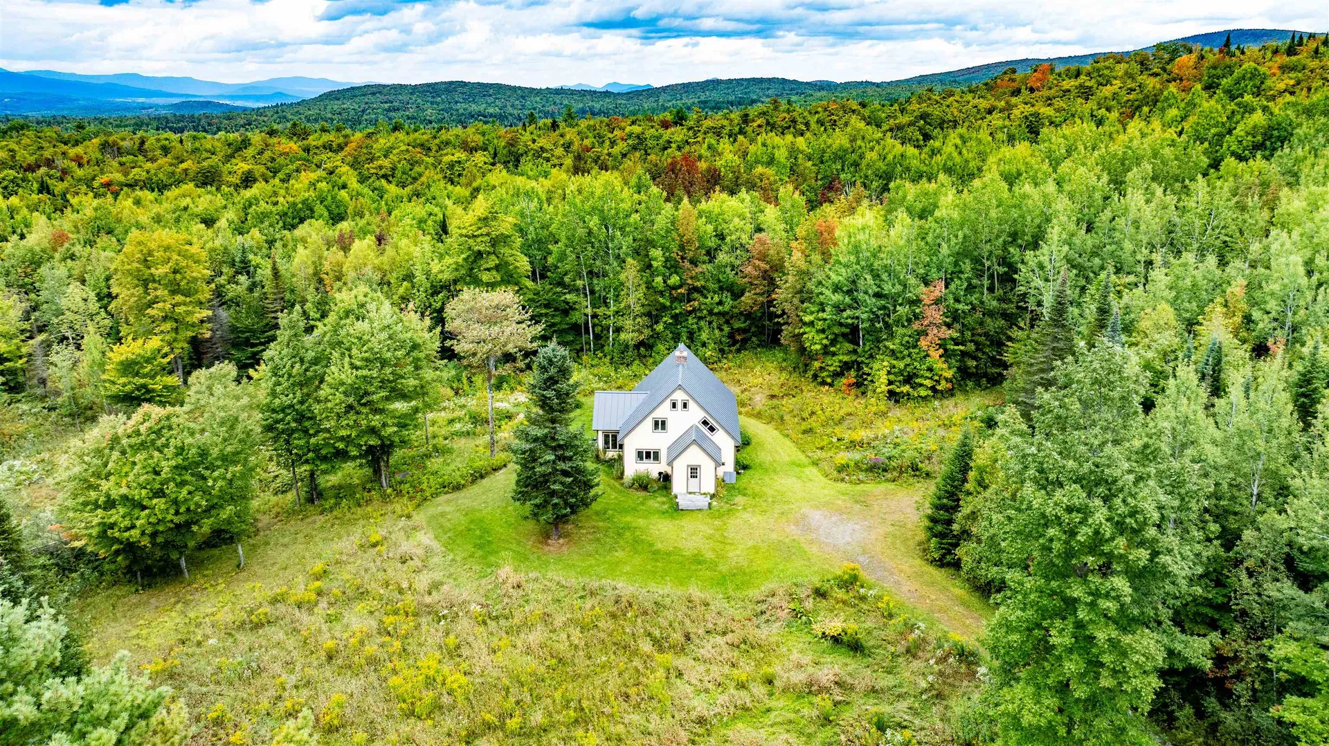 1982 Robtoy Road Lowell VT 05847