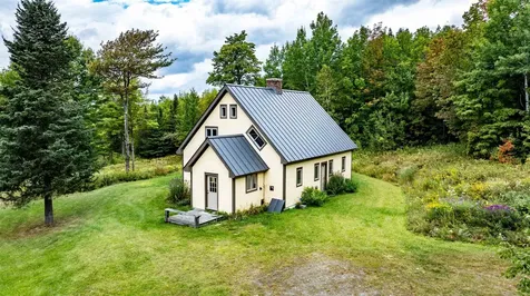 1982 Robtoy Road Lowell VT 05847