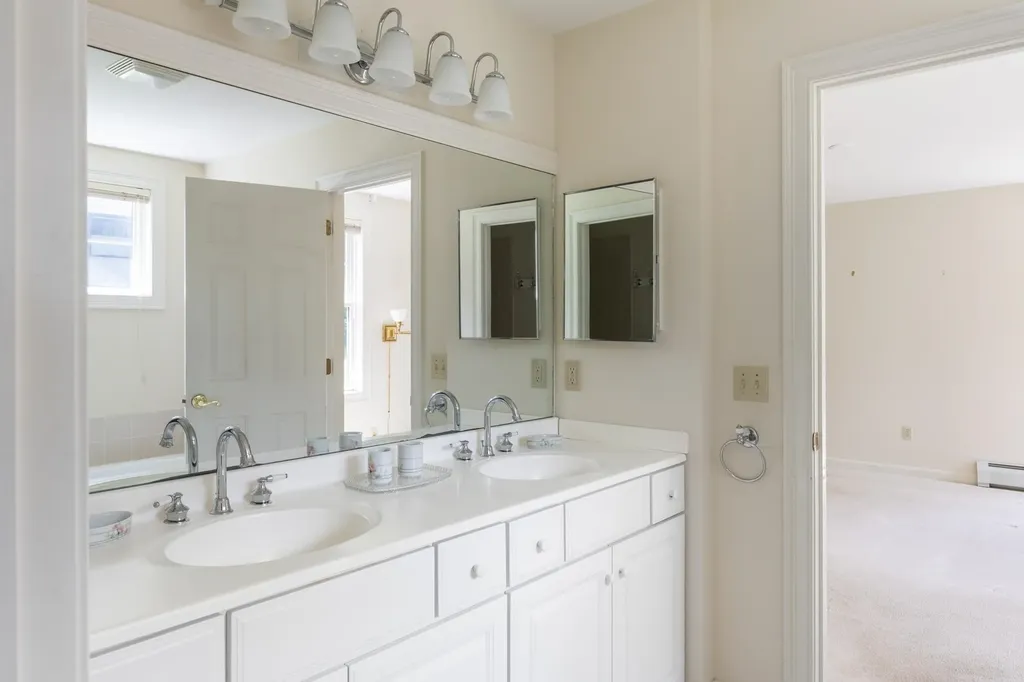 578 Golf Course Road South Burlington VT 05403