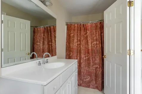 578 Golf Course Road South Burlington VT 05403