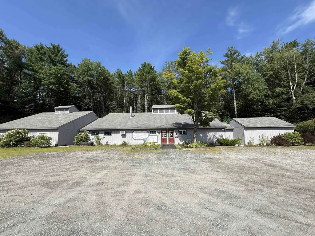 4578 Us Route 7 Pittsford VT 05763