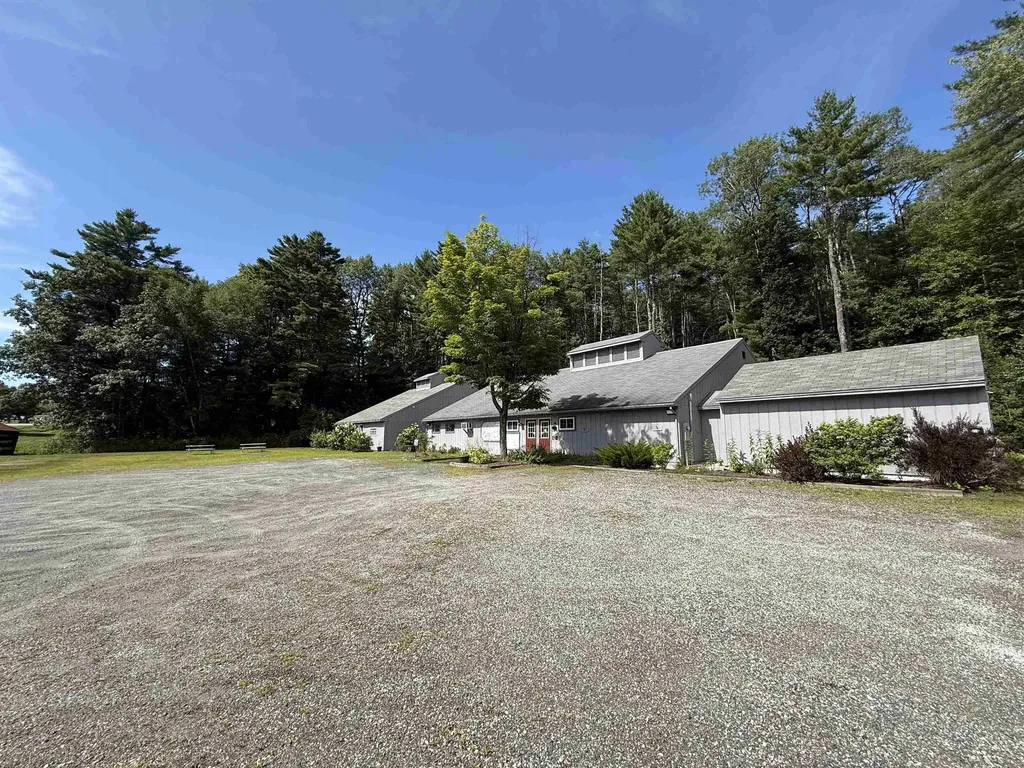 4578 Us Route 7 Pittsford VT 05763