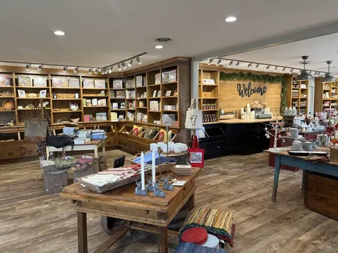 4578 Us Route 7 Pittsford VT 05763