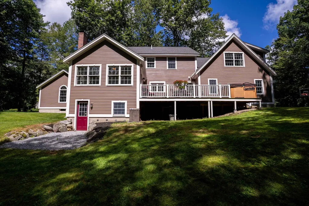 37 Gale Road Hampton NH 03842