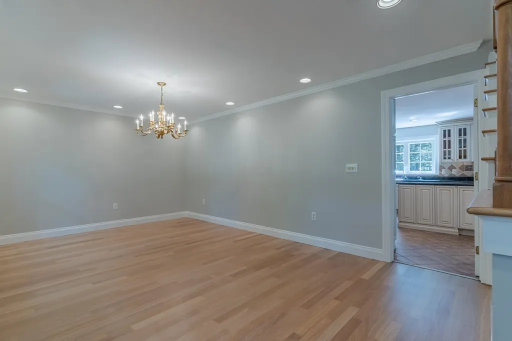 37 Gale Road Hampton NH 03842