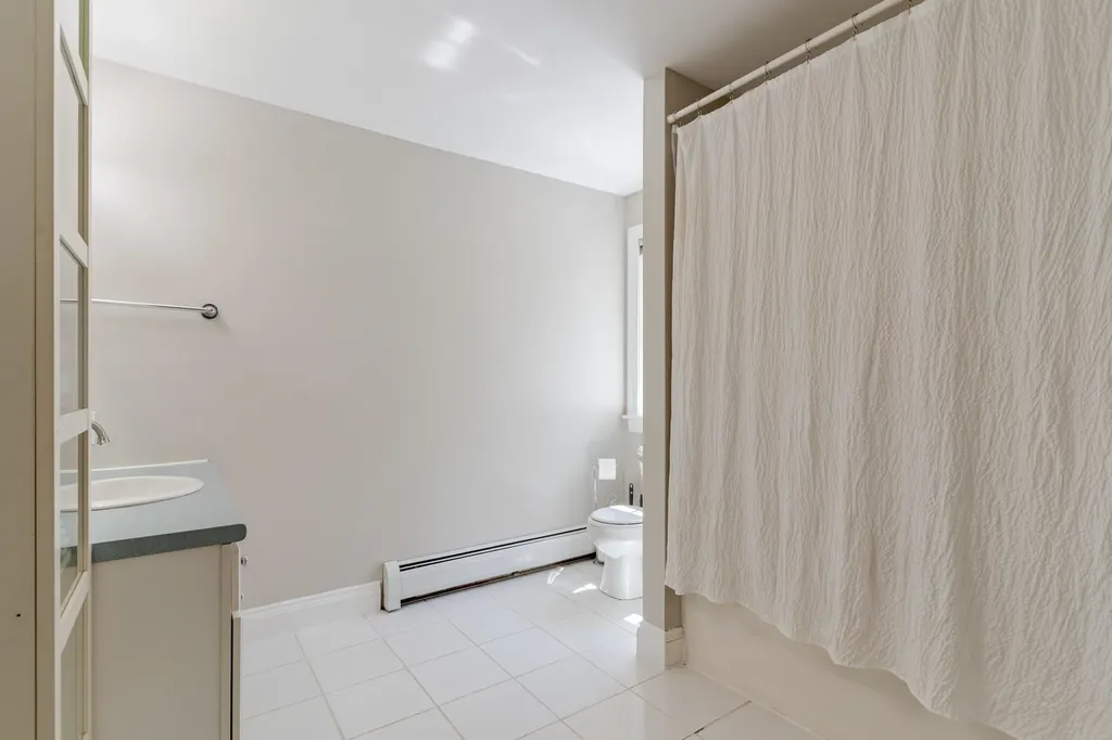 37 Gale Road Hampton NH 03842