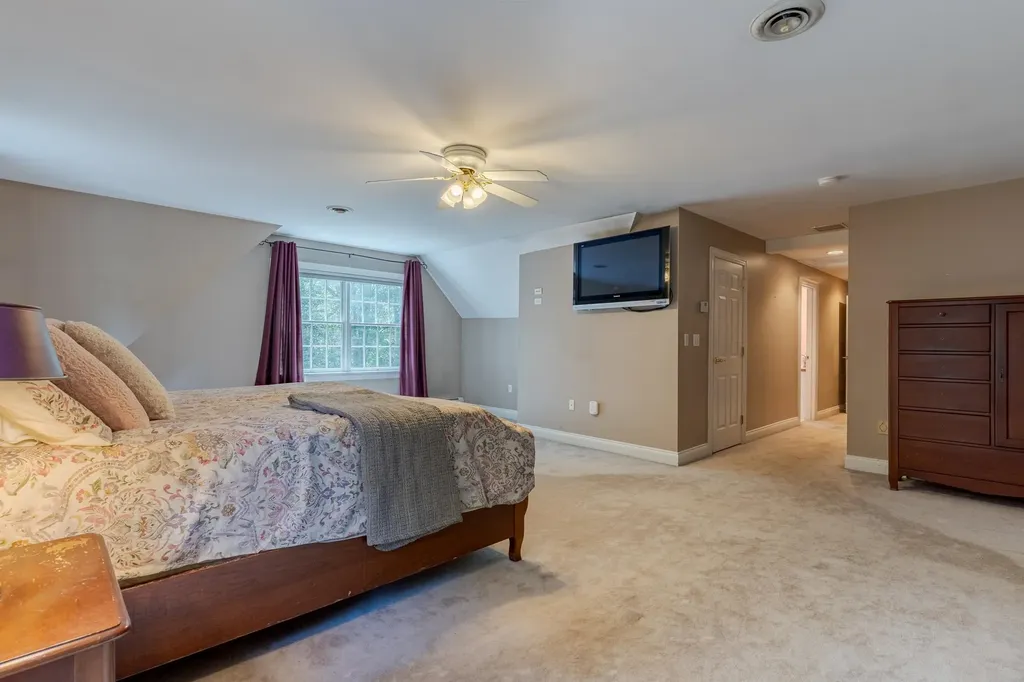 37 Gale Road Hampton NH 03842