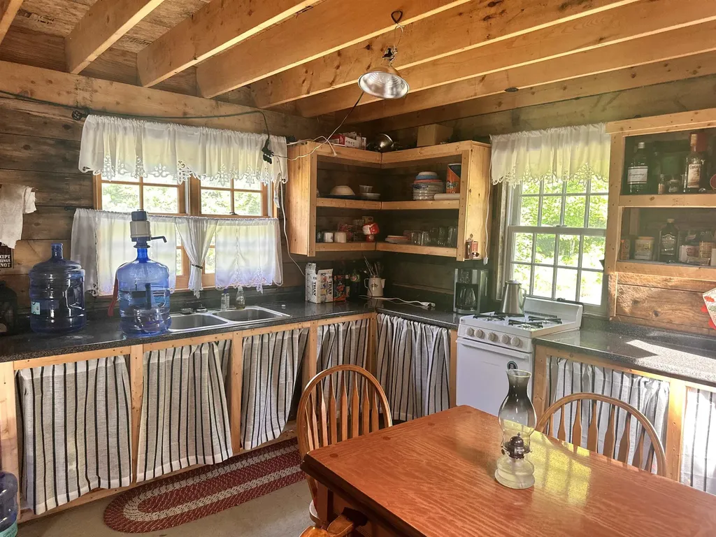 432 Glover Road Groton VT 05046