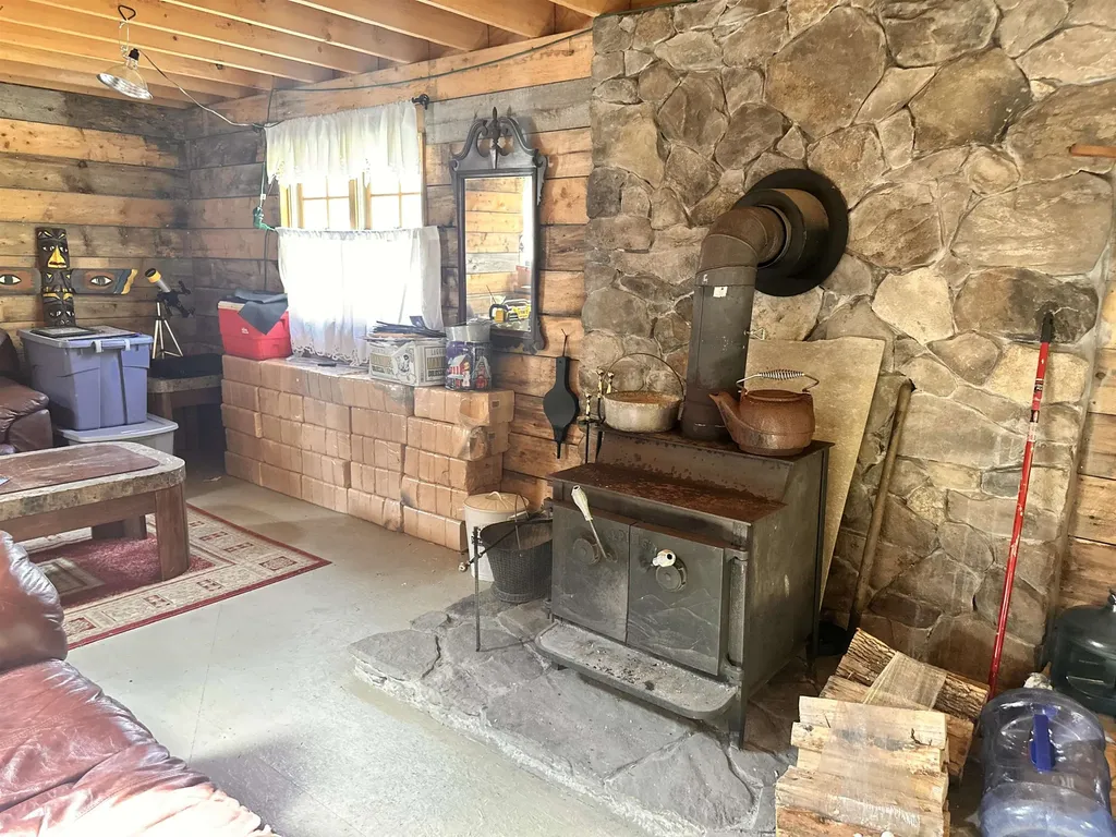 432 Glover Road Groton VT 05046