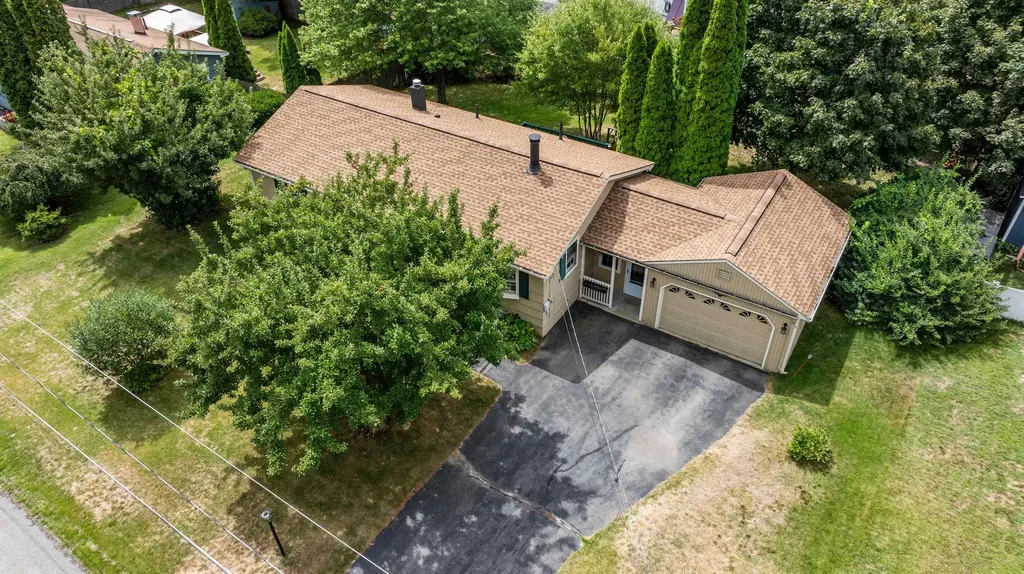 15 Cheshire Street Nashua NH 03063