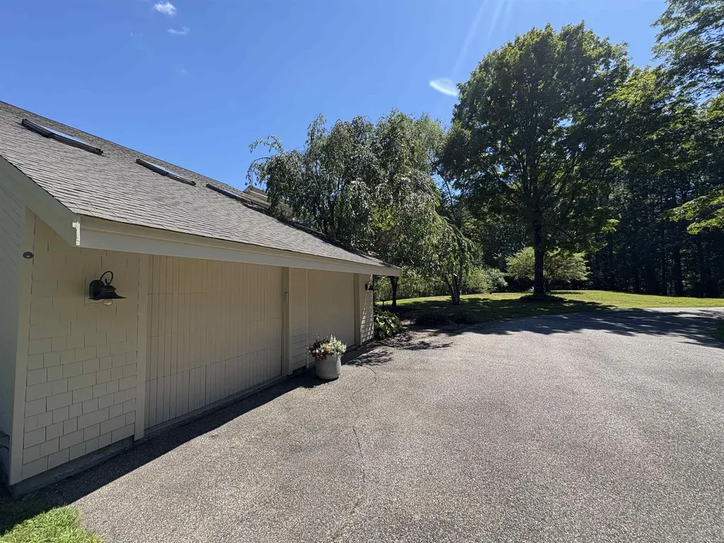 29 Southgate Road Hollis NH 03049