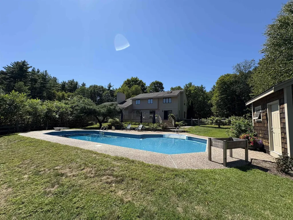 29 Southgate Road Hollis NH 03049