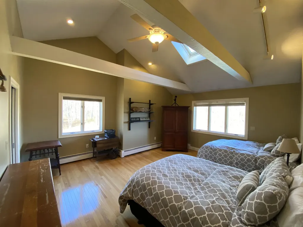 29 Southgate Road Hollis NH 03049