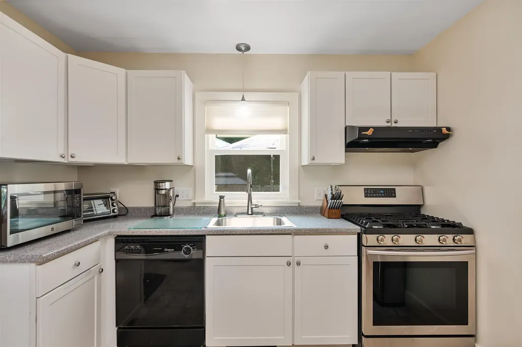 73 Hayden Parkway South Burlington VT 05403