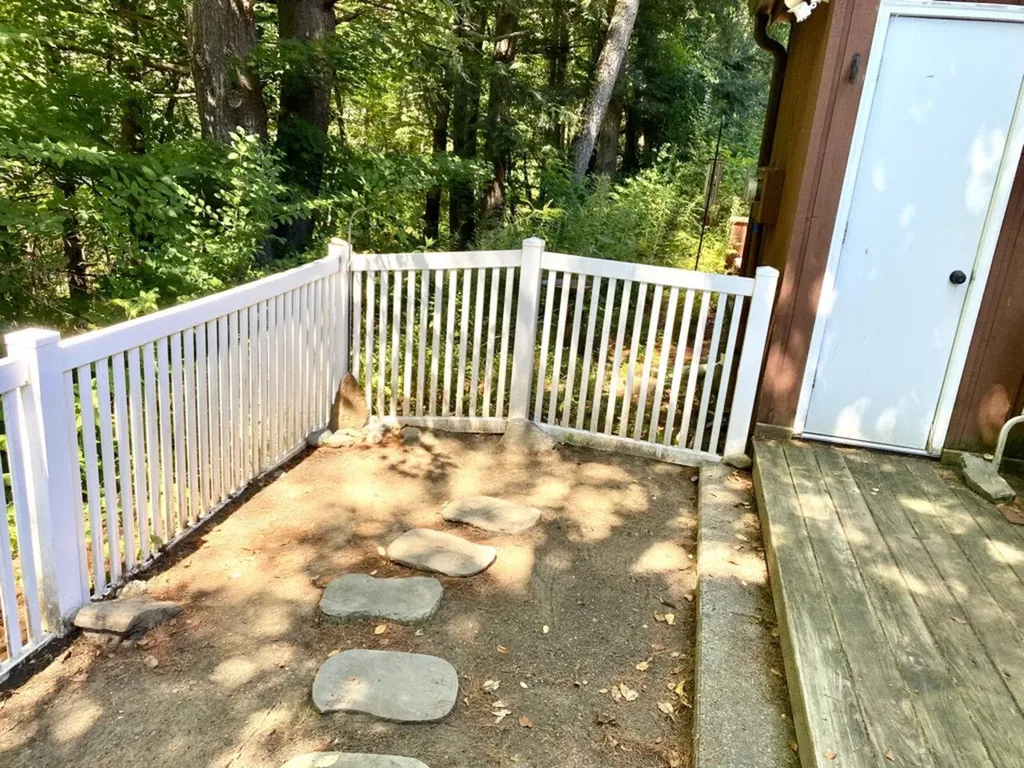 20 Greenfield Road Essex Junction VT 05452