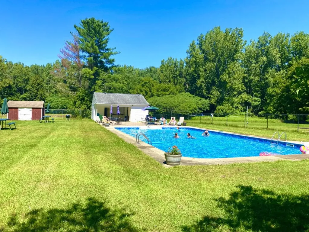 20 Greenfield Road Essex Junction VT 05452