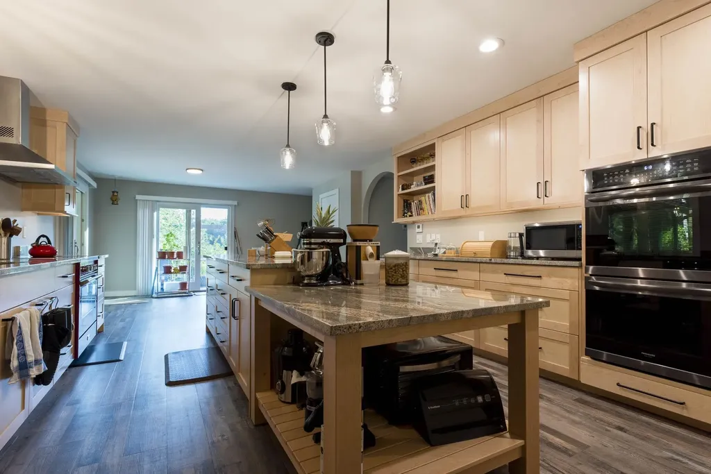 50 Windmill Hill Road Dublin NH 03444