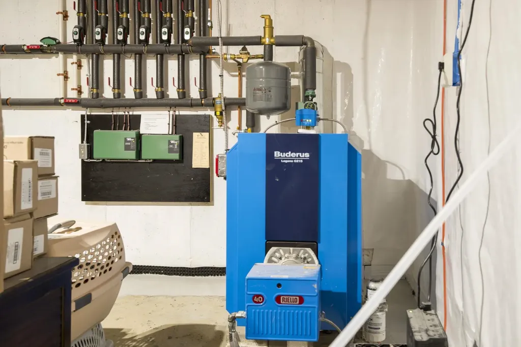 50 Windmill Hill Road Dublin NH 03444