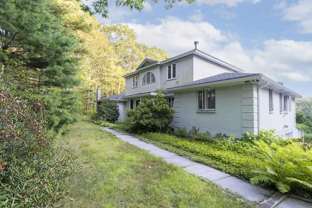 50 Windmill Hill Road Dublin NH 03444