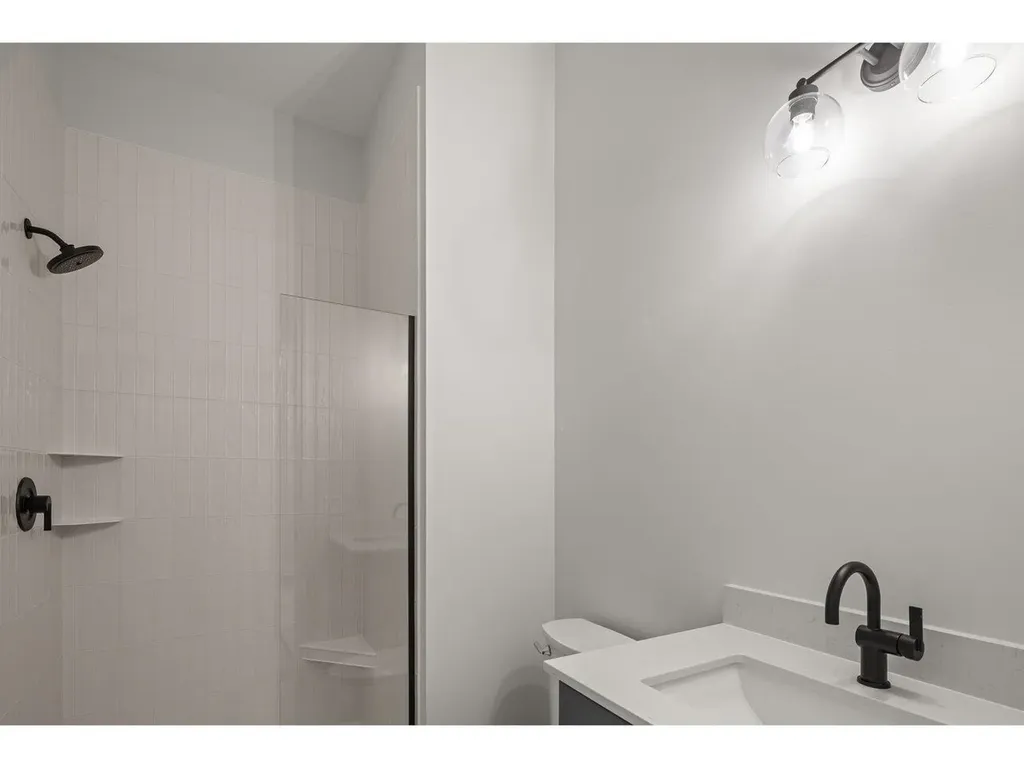 160 Mabel Way South Burlington VT 05403