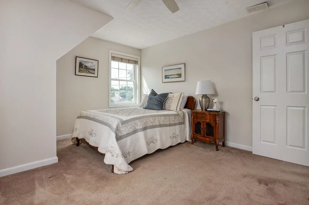 3 Greene Street Hampton NH 03842