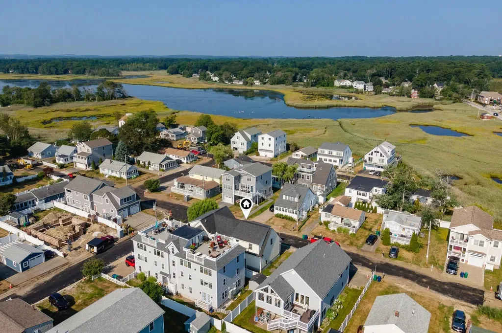 3 Greene Street Hampton NH 03842