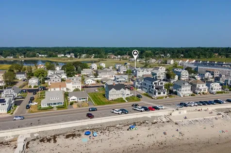 3 Greene Street Hampton NH 03842