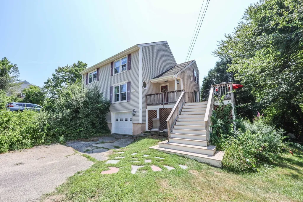 5 Richardson Drive Derry NH 03038