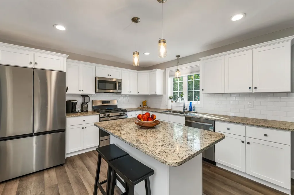 138 Bailey Drive Pittsfield NH 03263