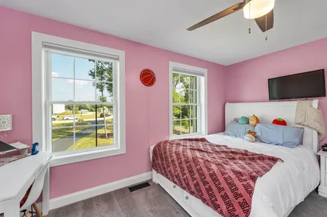 138 Bailey Drive Pittsfield NH 03263