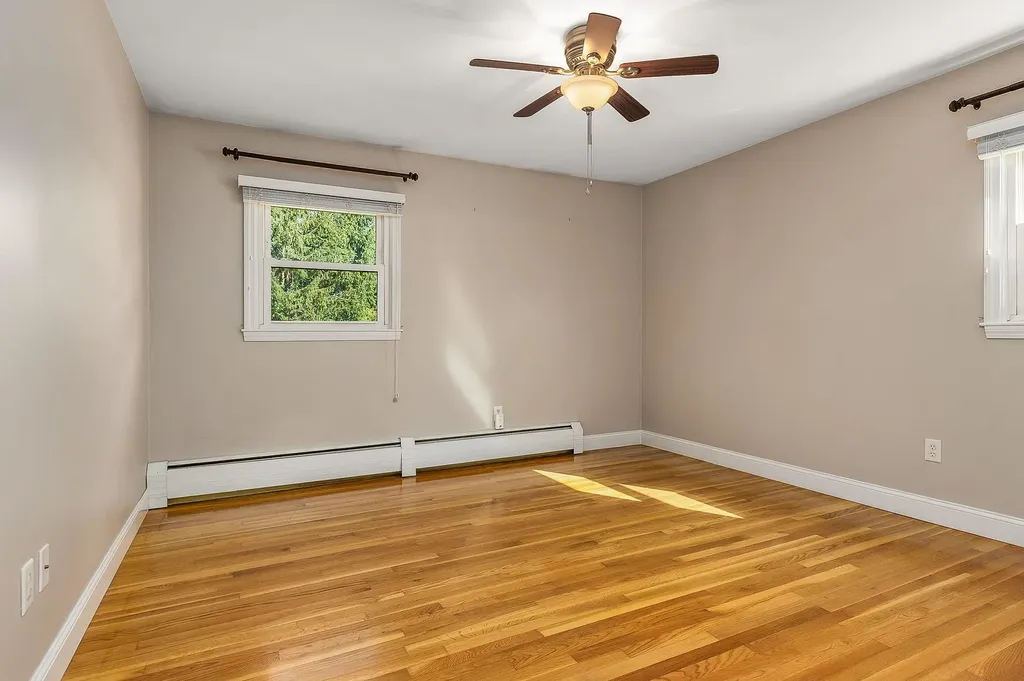 5 William Circle Stratham NH 03885