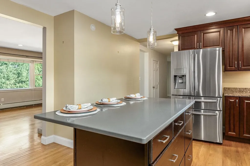 5 William Circle Stratham NH 03885
