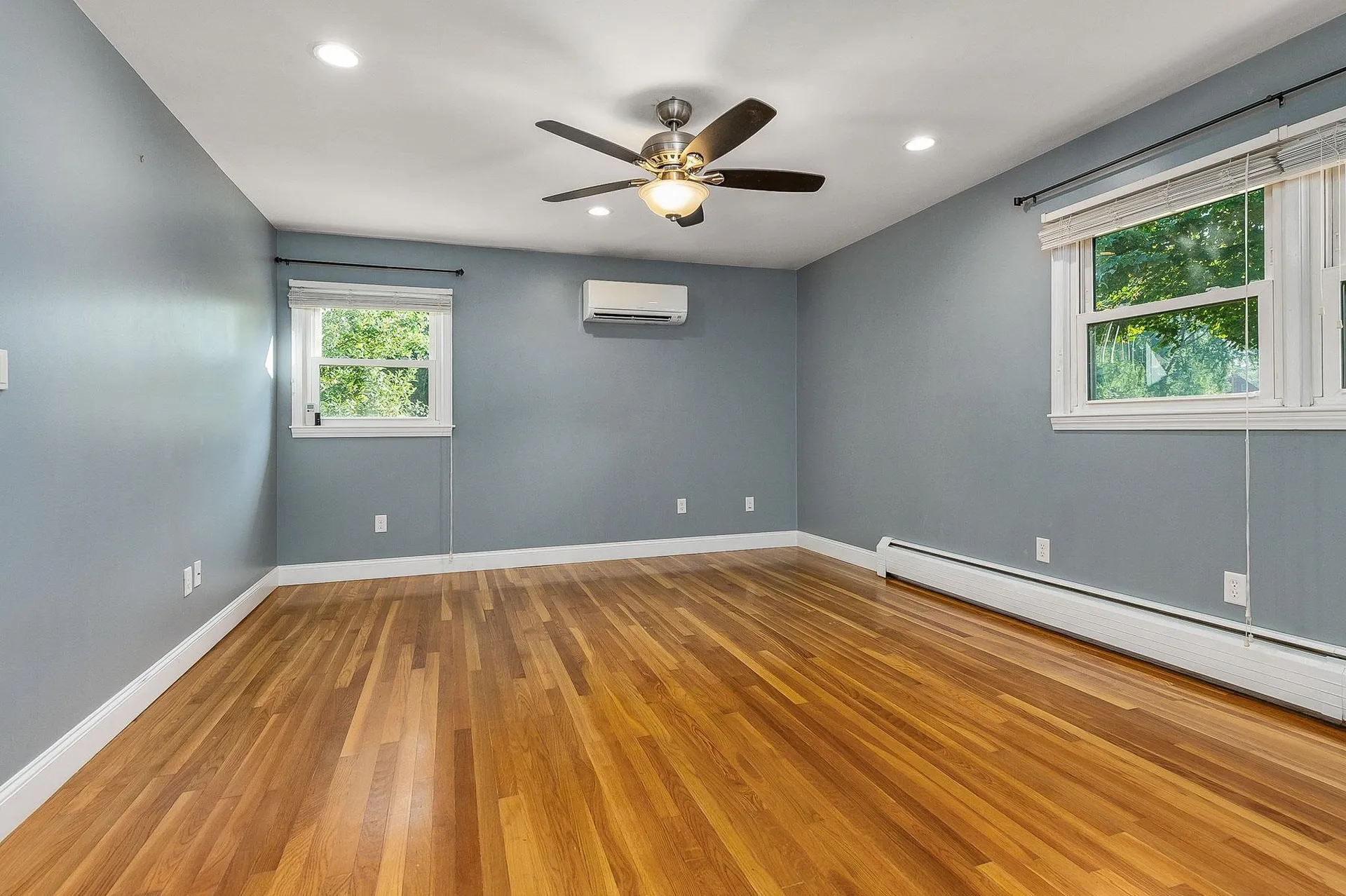 5 William Circle Stratham NH 03885