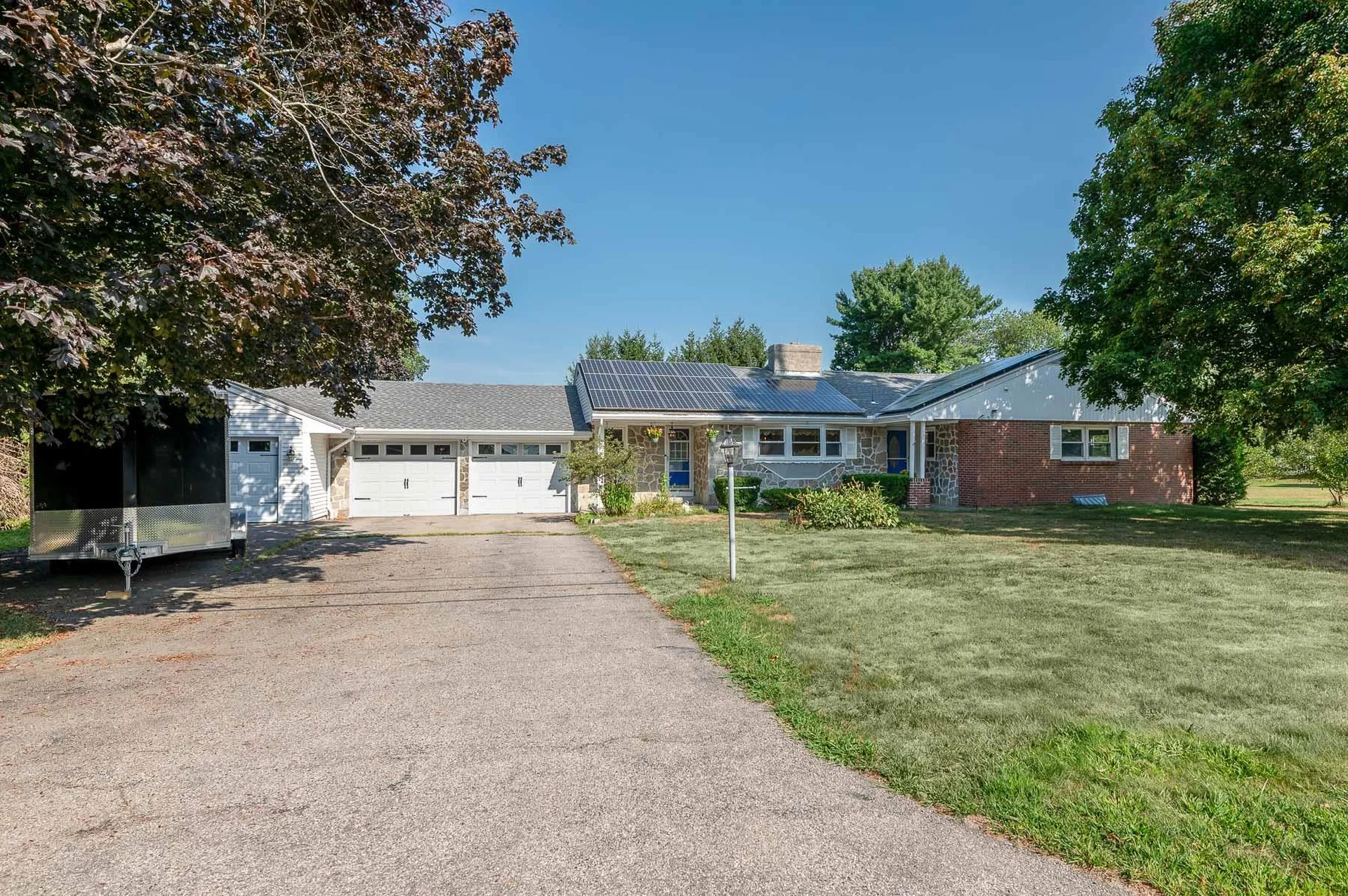 5 William Circle Stratham NH 03885
