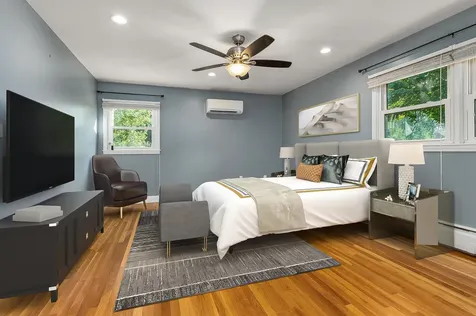 5 William Circle Stratham NH 03885