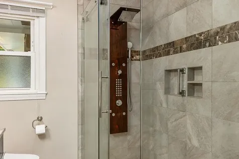 5 William Circle Stratham NH 03885