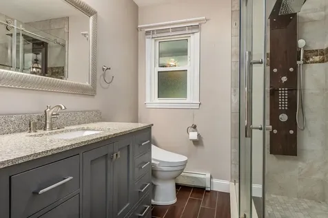 5 William Circle Stratham NH 03885