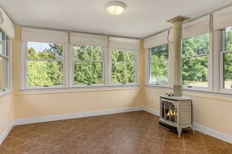 5 William Circle Stratham NH 03885