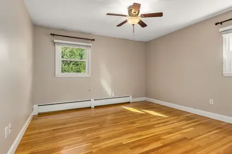 5 William Circle Stratham NH 03885