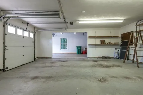 5 William Circle Stratham NH 03885