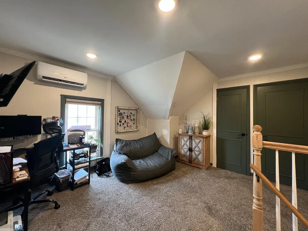 25 King Drive Lyndon VT 05850