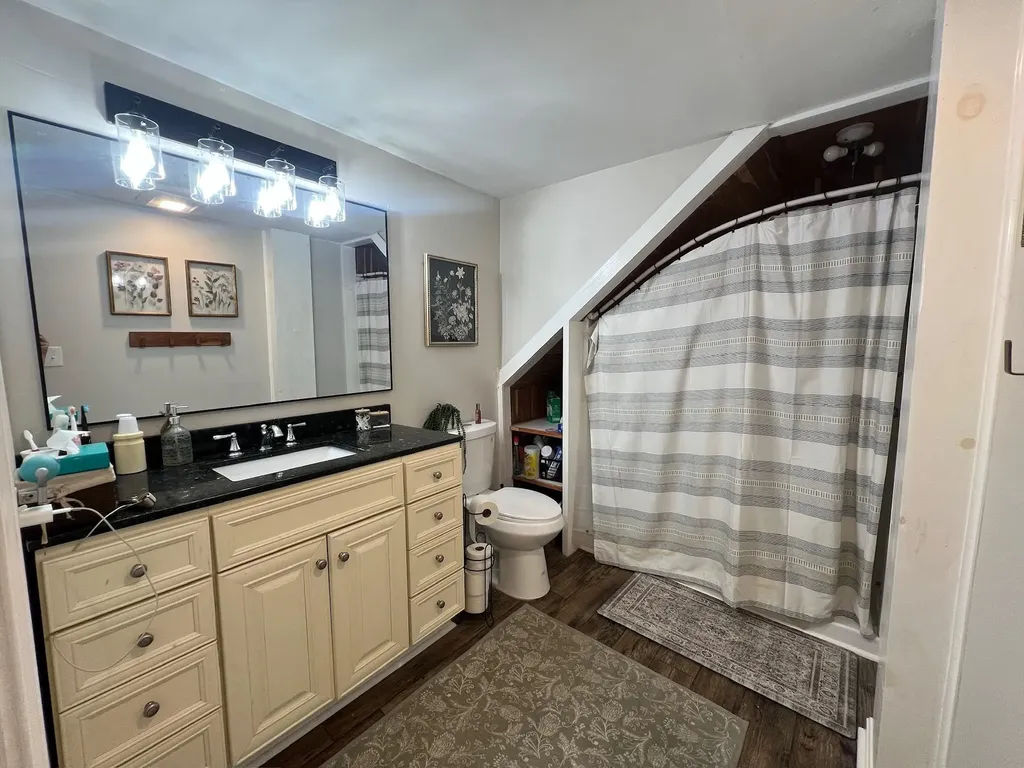 25 King Drive Lyndon VT 05850